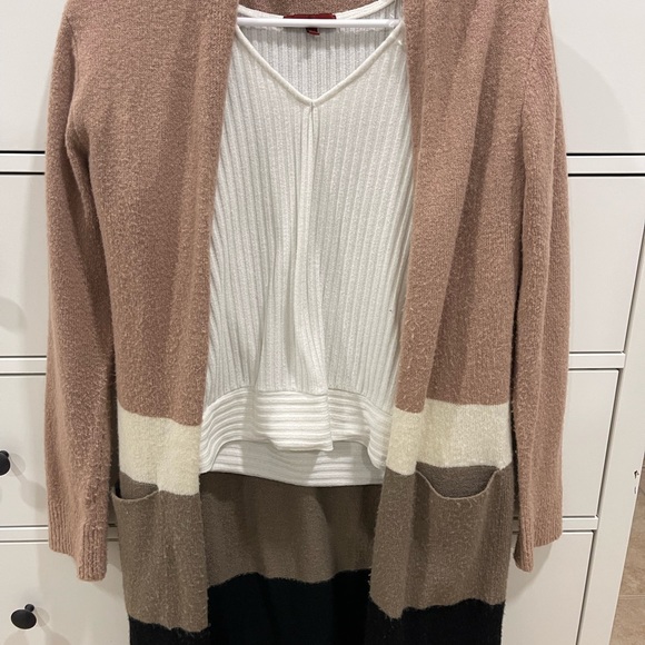 Long sleeve - Picture 1 of 1